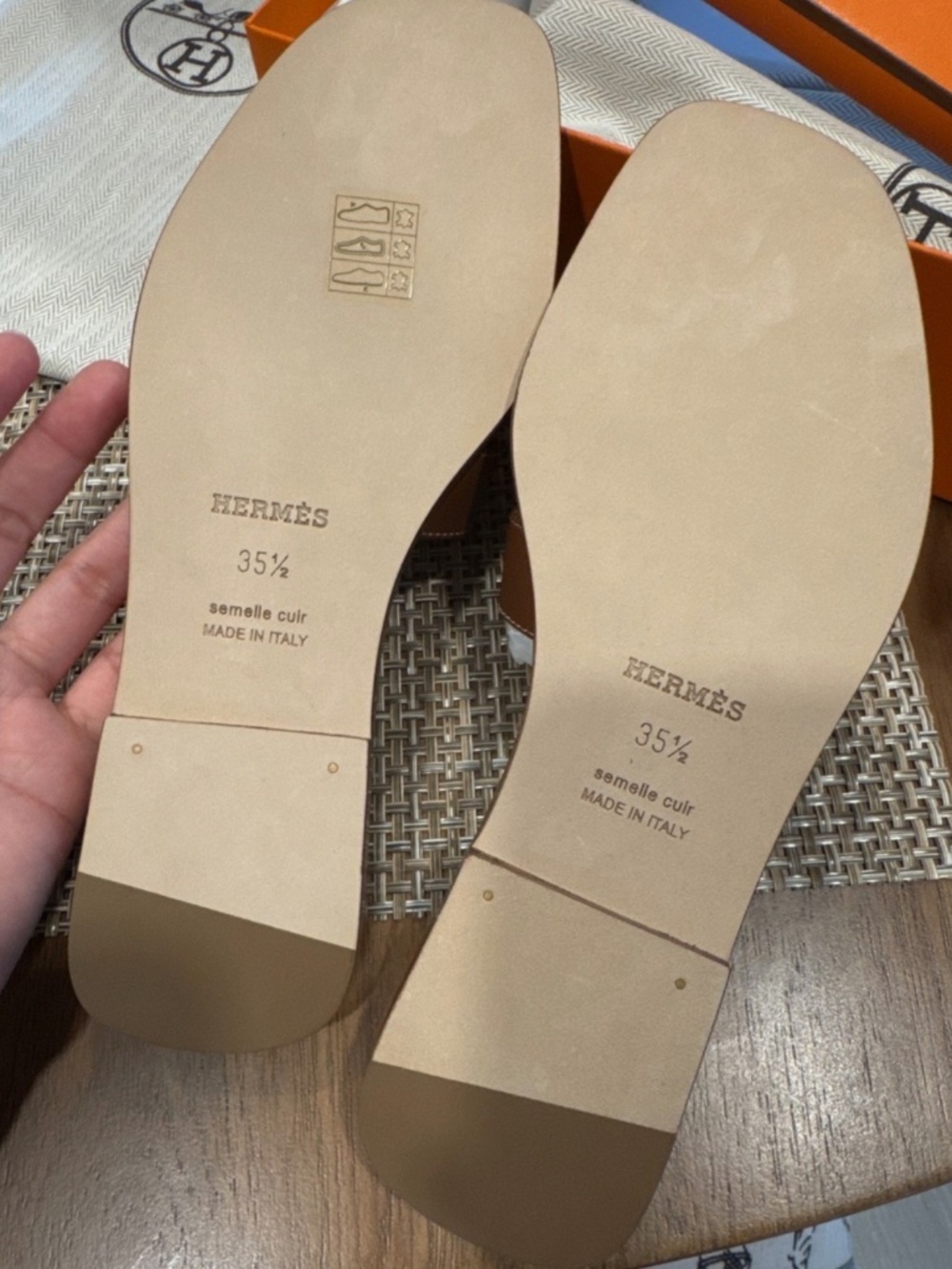 Hermes Oran Leather Sandals (Brown) - Picture 2 of 4